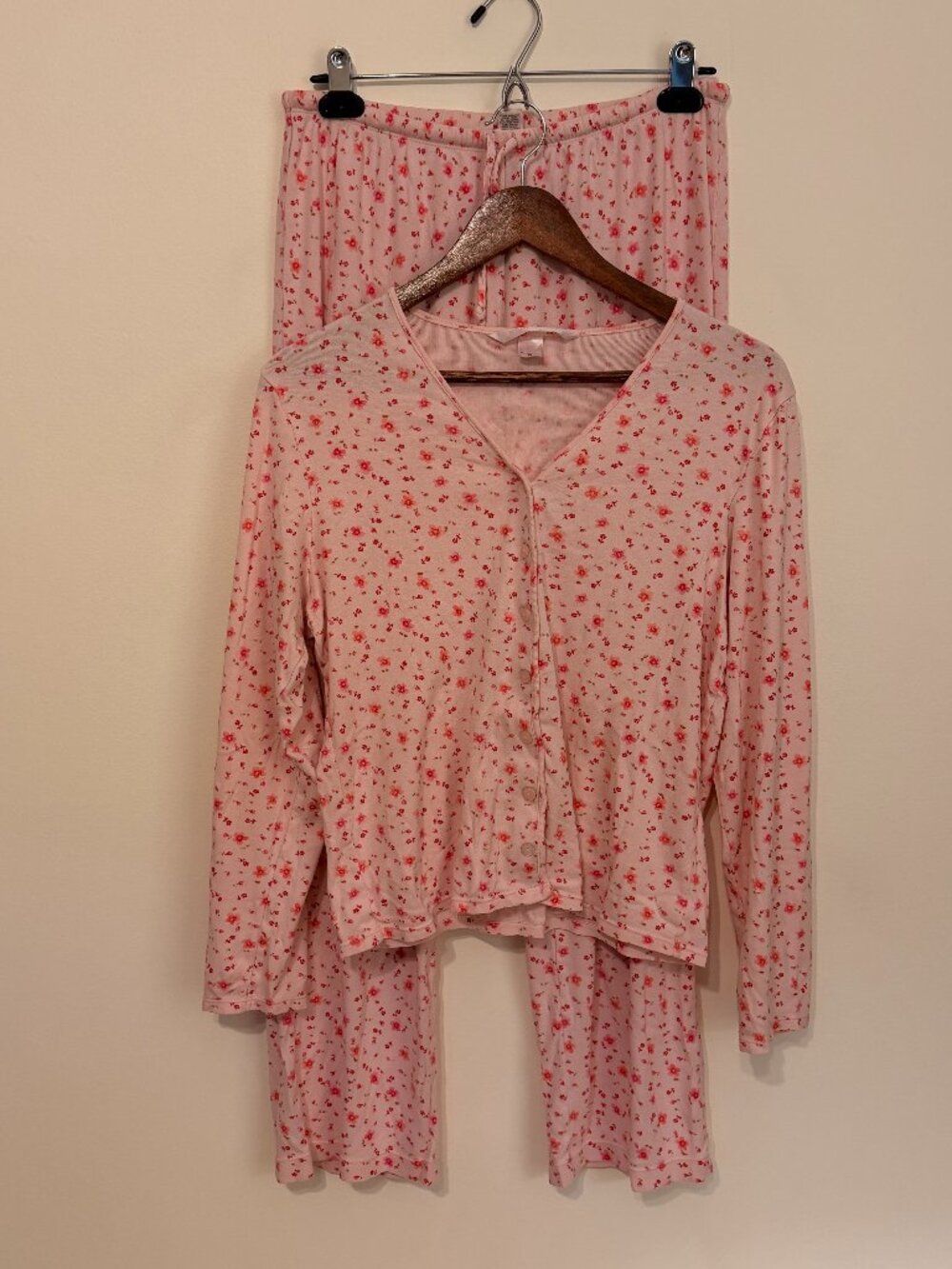 Vintage Victoria’s Secret Pink Floral Pajama Set, Size M, Good Condition